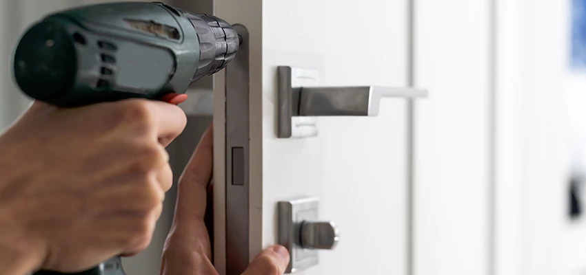 Locksmith For Lock Replacement Near Me in Laguna Woods, CA