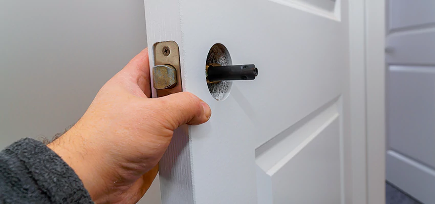 Nighttime Locksmith For Lock Repair in Laguna Woods, CA
