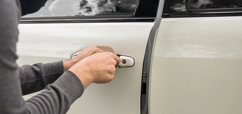 Unlock Car Door Service in Laguna Woods, CA